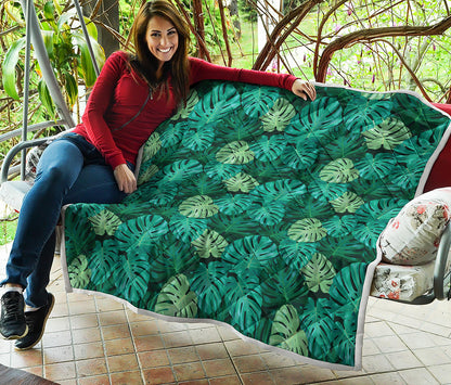Green Tropical Monstera Pattern Print Quilt