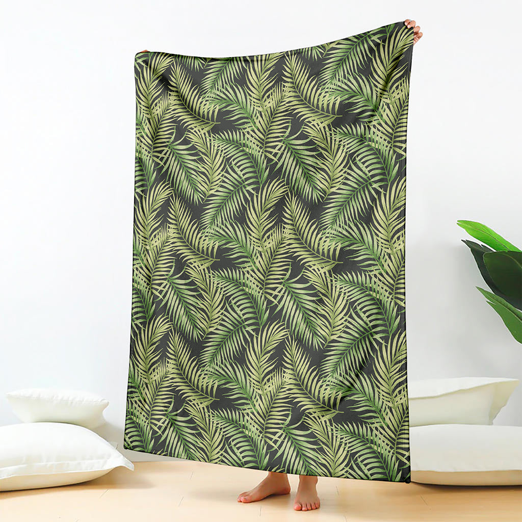 Green Tropical Palm Leaf Pattern Print Blanket