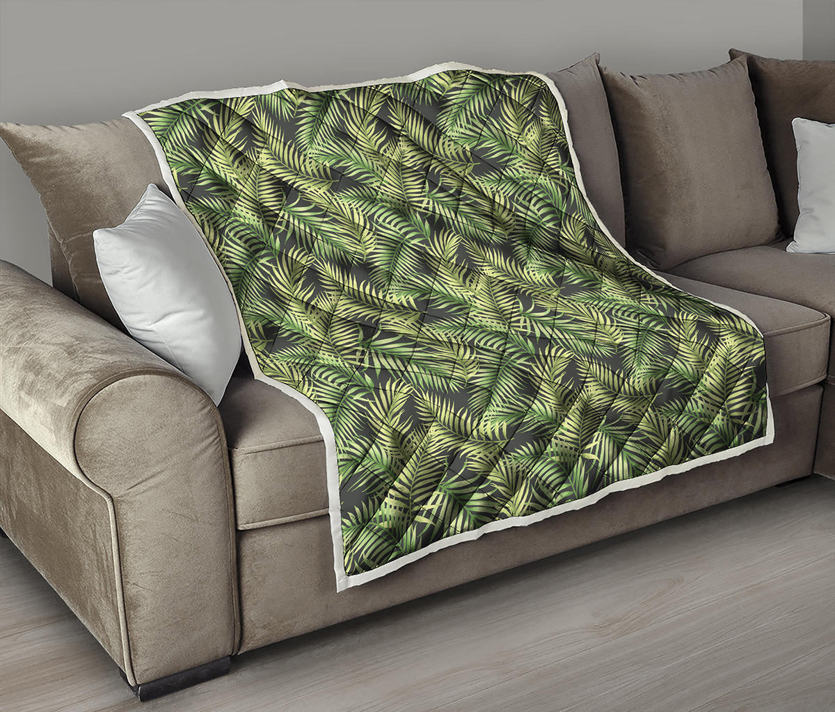 Green Tropical Palm Leaf Pattern Print Quilt