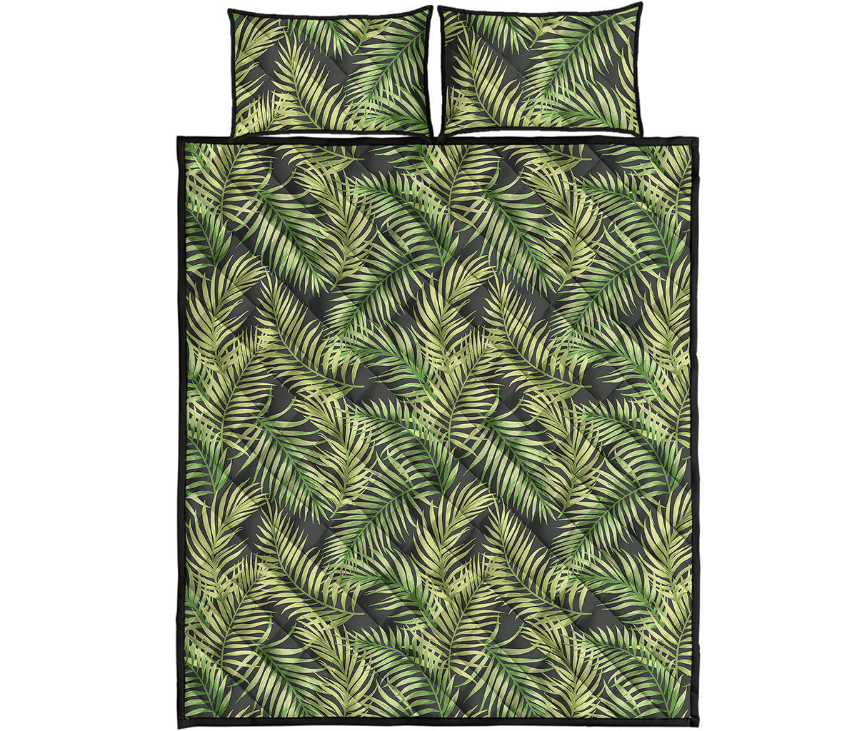 Green Tropical Palm Leaf Pattern Print Quilt Bed Set