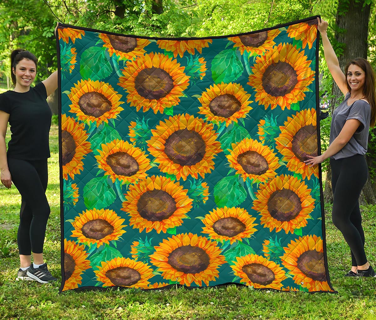 Green Watercolor Sunflower Pattern Print Quilt