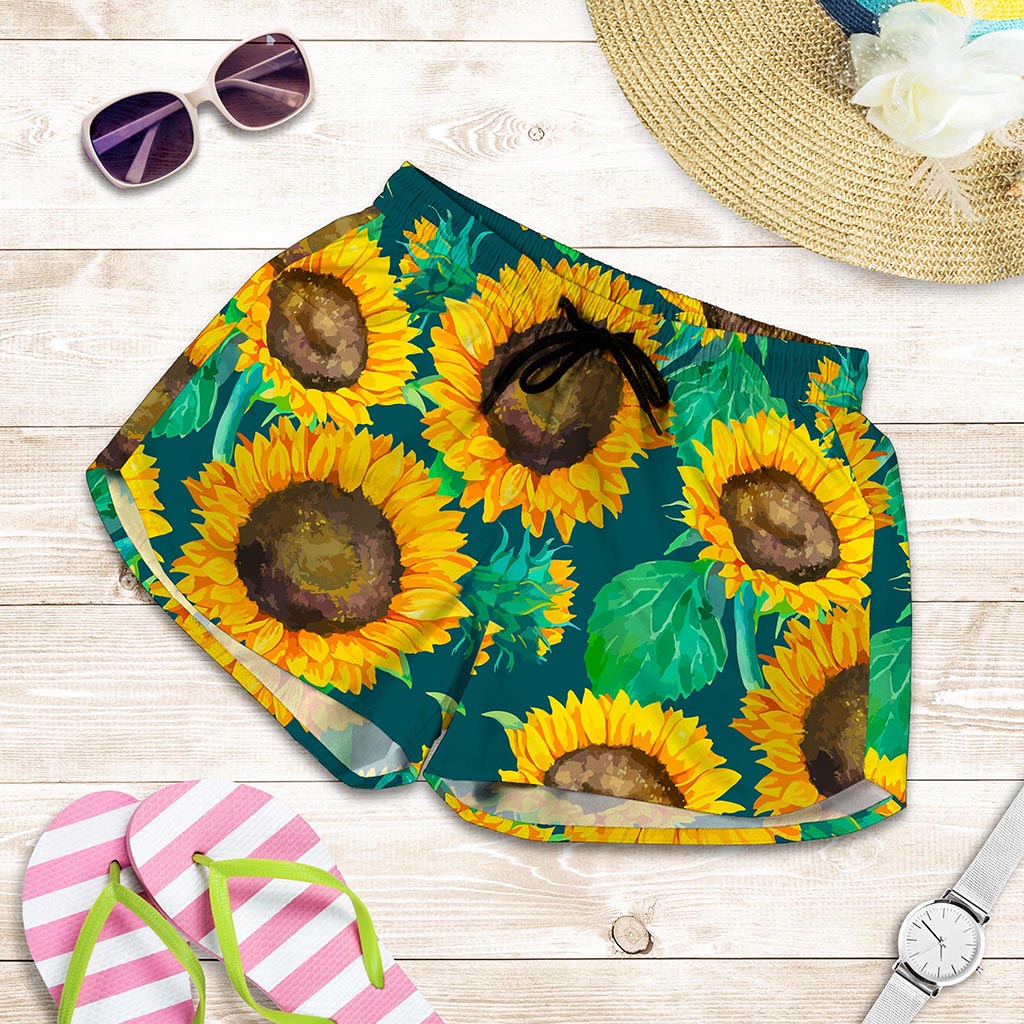 Green Watercolor Sunflower Pattern Print Women's Shorts