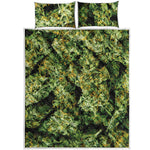 Green Weed Print Quilt Bed Set