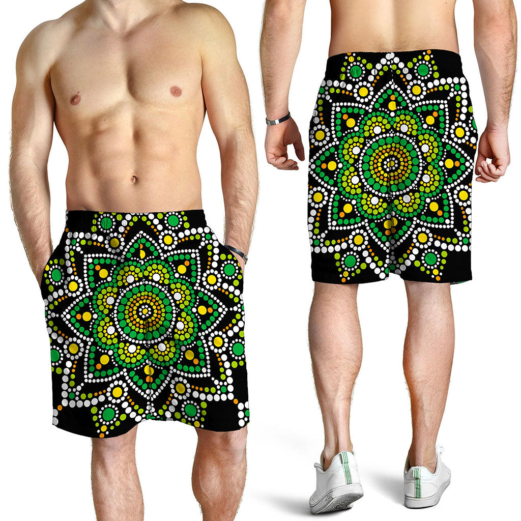 Green White Dot Mandala Print Men's Shorts