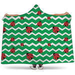 Green Zigzag Ladybird Pattern Print Hooded Blanket