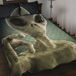 Grey Alien 3D Print Quilt Bed Set