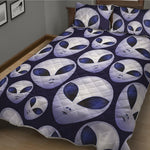 Grey Alien Face Pattern Print Quilt Bed Set
