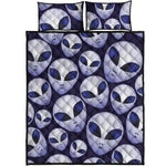 Grey Alien Face Pattern Print Quilt Bed Set