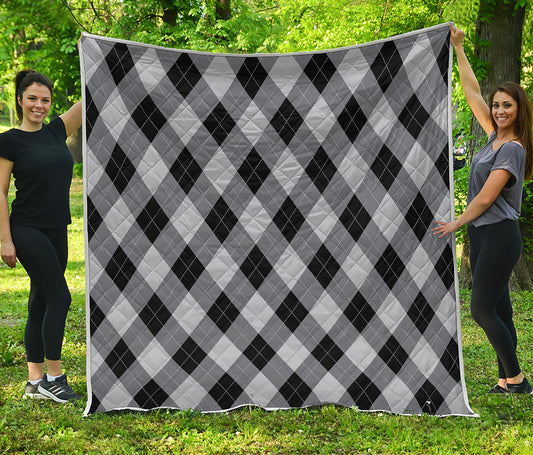 Grey And Black Argyle Pattern Print Quilt