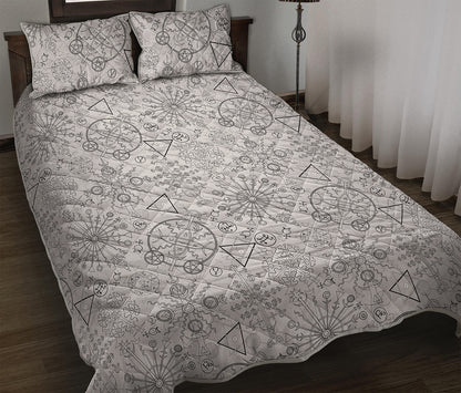 Grey And Black Mystical Wiccan Print Quilt Bed Set