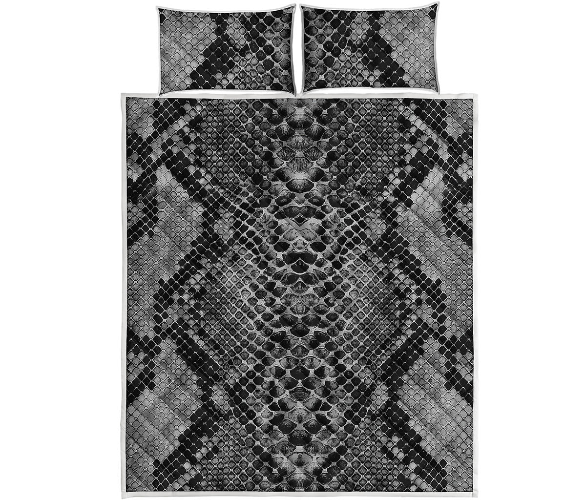 Grey And Black Snakeskin Print Quilt Bed Set
