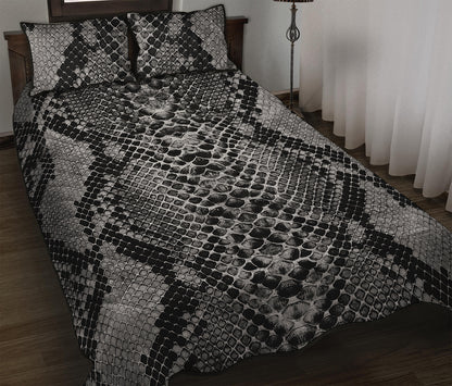 Grey And Black Snakeskin Print Quilt Bed Set