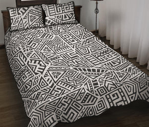 Grey And White Aztec Pattern Print Quilt Bed Set