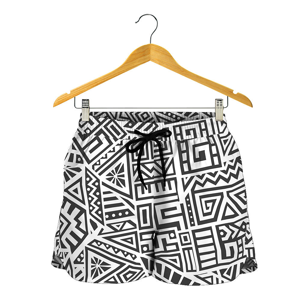 Grey And White Aztec Pattern Print Women's Shorts