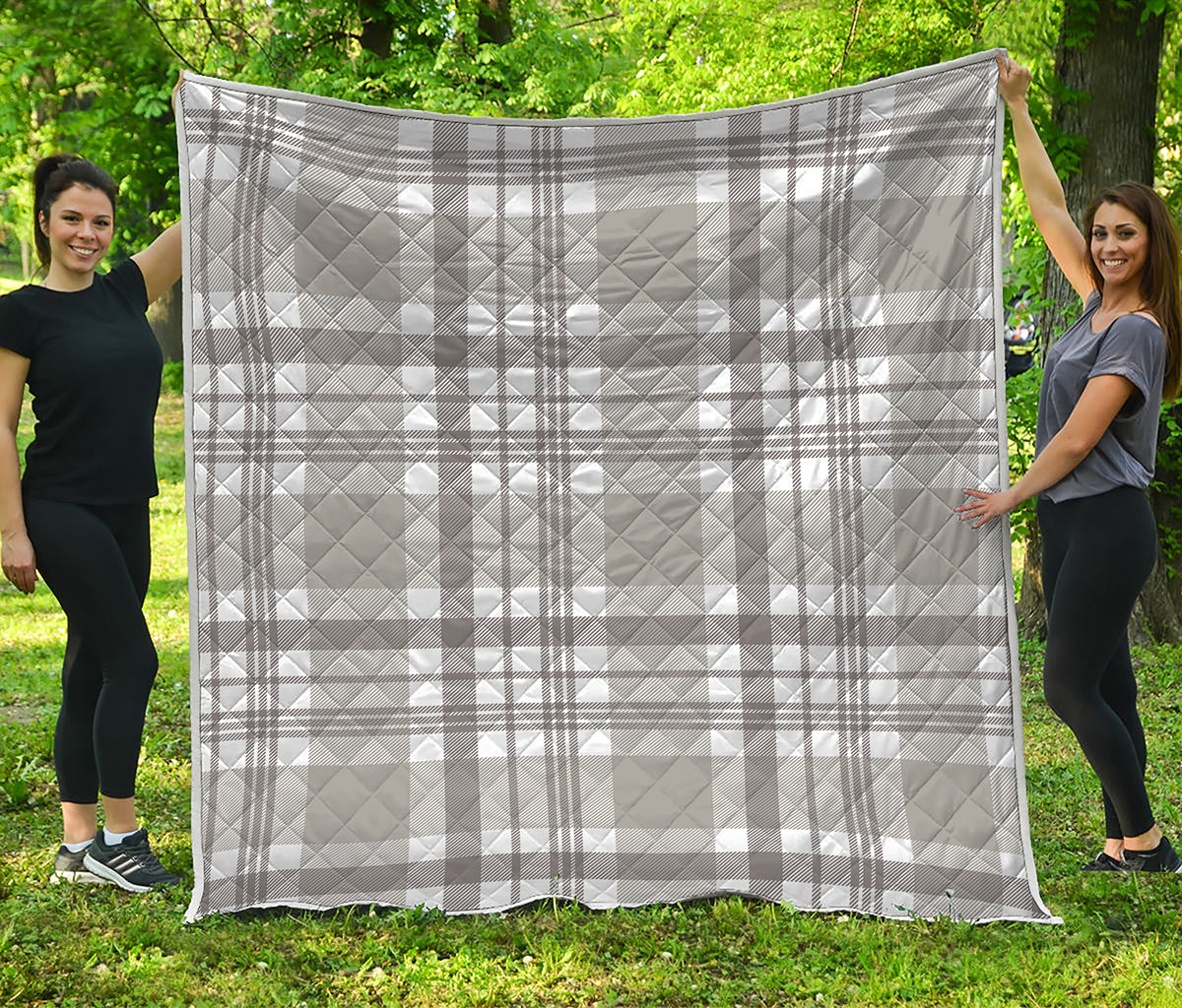 Grey And White Border Tartan Print Quilt