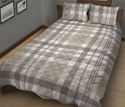 Grey And White Border Tartan Print Quilt Bed Set