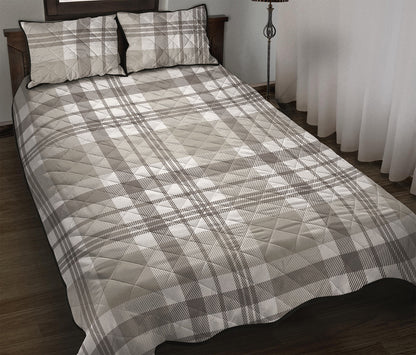 Grey And White Border Tartan Print Quilt Bed Set