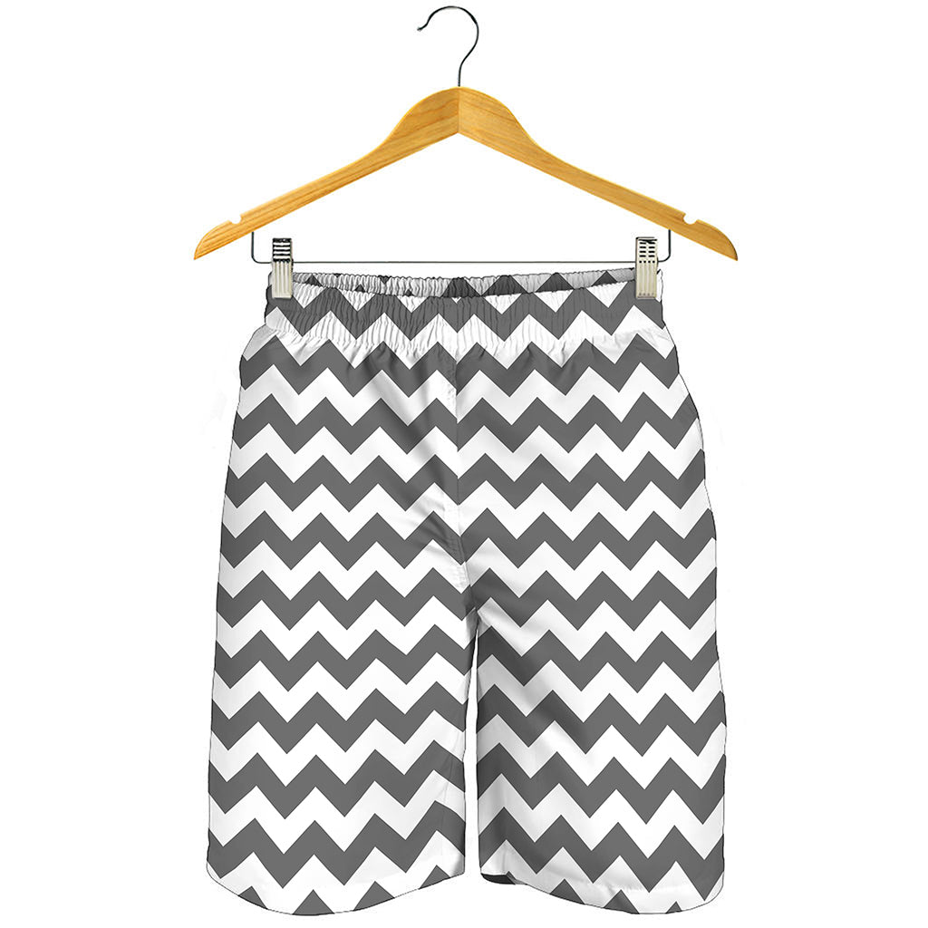 Grey And White Chevron Pattern Print Men's Shorts