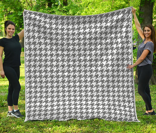 Grey And White Houndstooth Pattern Print Quilt