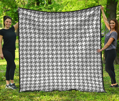Grey And White Houndstooth Pattern Print Quilt