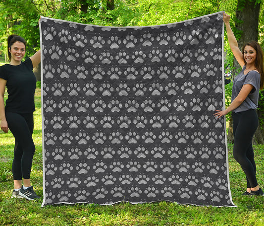 Grey And White Paw Knitted Pattern Print Quilt