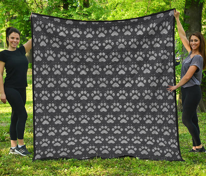 Grey And White Paw Knitted Pattern Print Quilt