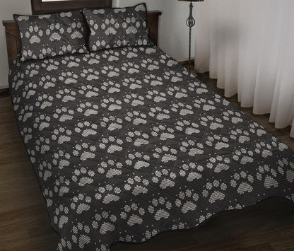 Grey And White Paw Knitted Pattern Print Quilt Bed Set