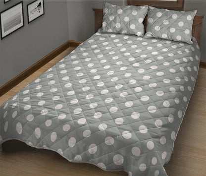Grey And White Polka Dot Pattern Print Quilt Bed Set