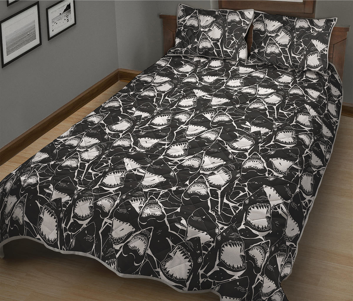 Grey And White Shark Pattern Print Quilt Bed Set