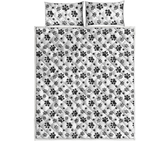 Grey Animal Paw Pattern Print Quilt Bed Set