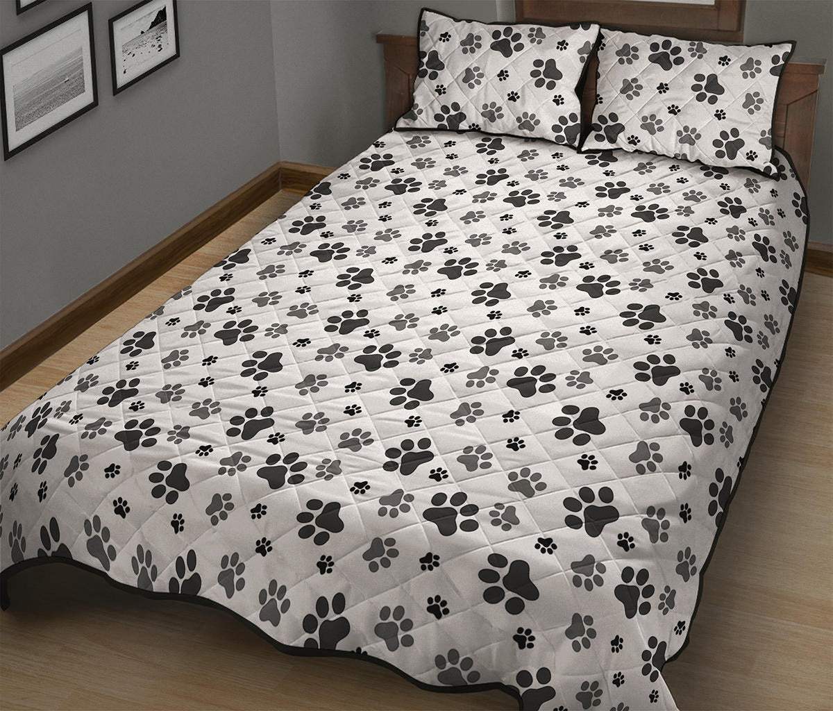 Grey Animal Paw Pattern Print Quilt Bed Set