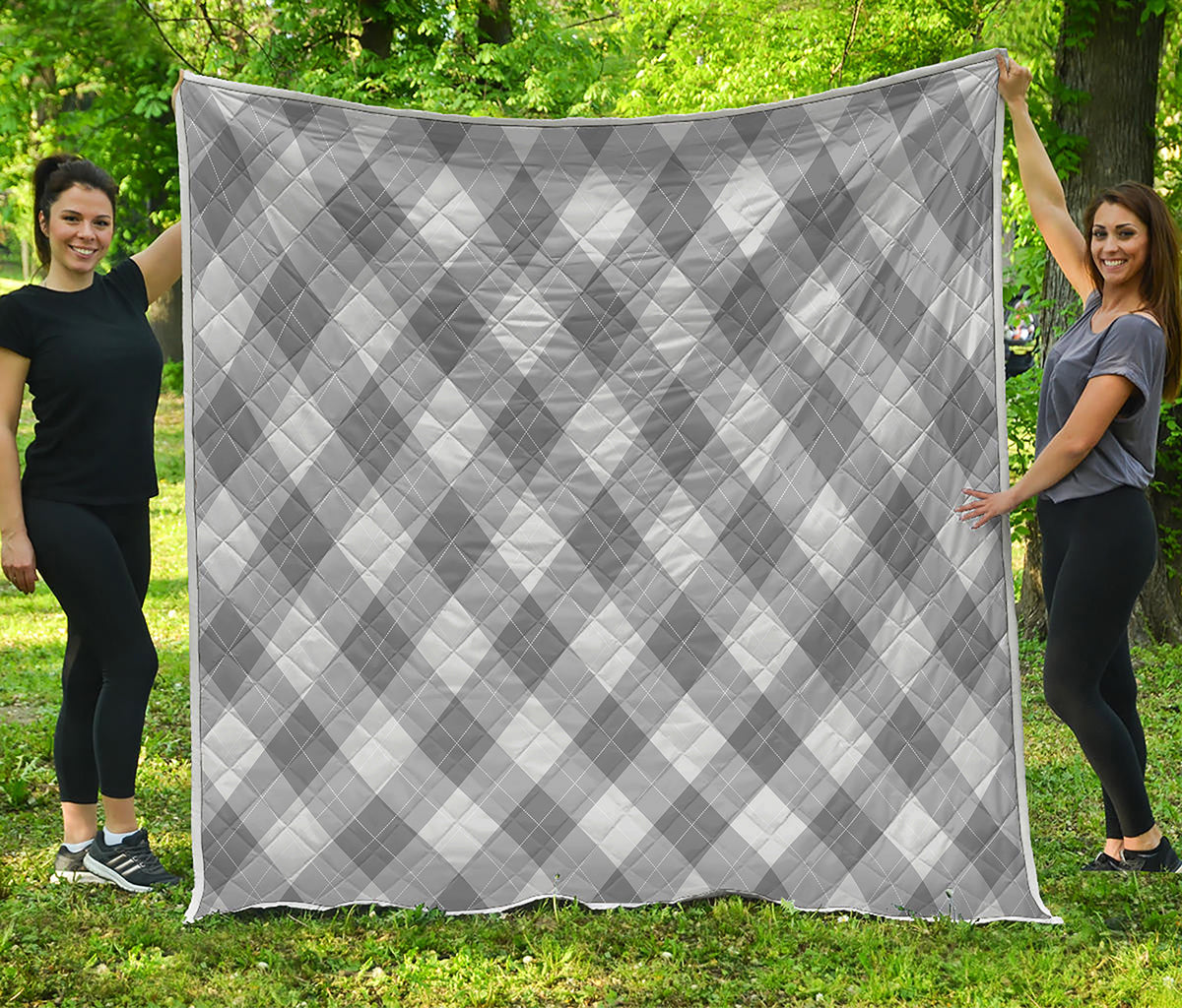 Grey Argyle Pattern Print Quilt