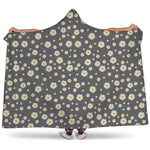 Grey Daisy Floral Pattern Print Hooded Blanket