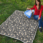 Grey Daisy Floral Pattern Print Quilt