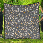 Grey Daisy Floral Pattern Print Quilt
