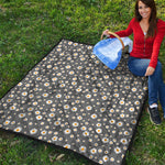 Grey Daisy Floral Pattern Print Quilt
