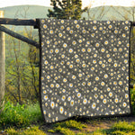 Grey Daisy Floral Pattern Print Quilt