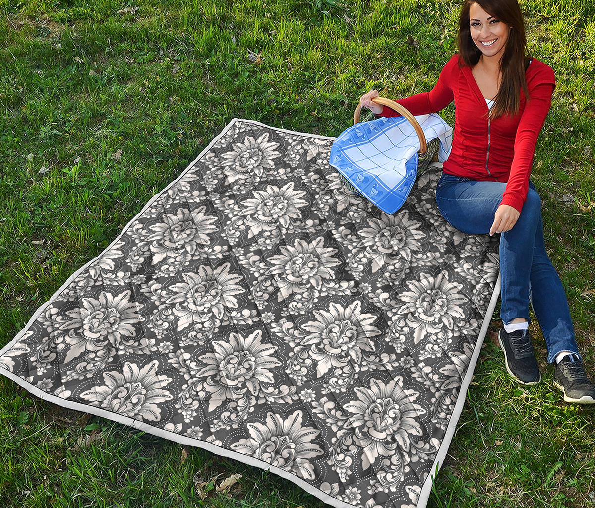 Grey Damask Pattern Print Quilt