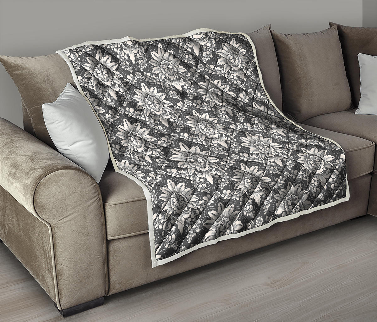 Grey Damask Pattern Print Quilt