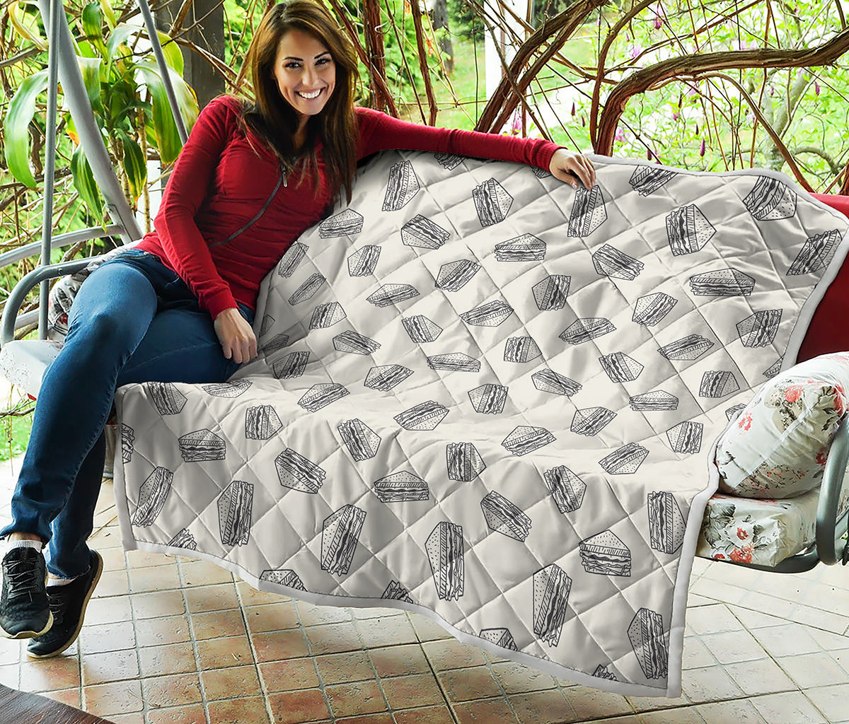 Grey Doodle Sandwich Pattern Print Quilt