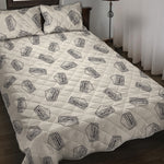 Grey Doodle Sandwich Pattern Print Quilt Bed Set