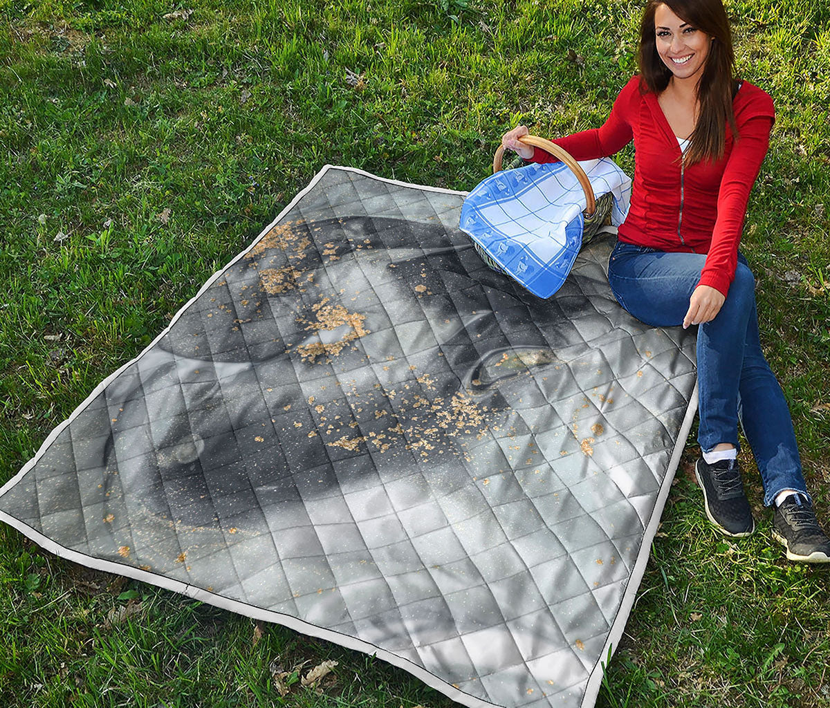 Grey Gold Liquid Marble Print Quilt