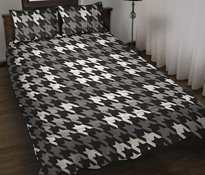 Grey Houndstooth Pattern Print Quilt Bed Set