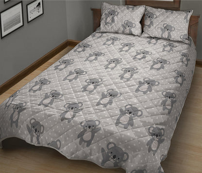 Grey Koala Pattern Print Quilt Bed Set