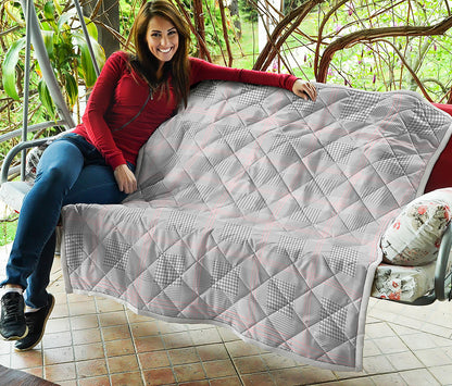Grey Prince of Wales Check Print Quilt