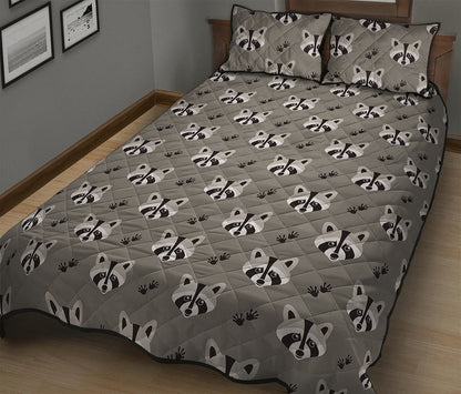 Grey Raccoon Pattern Print Quilt Bed Set