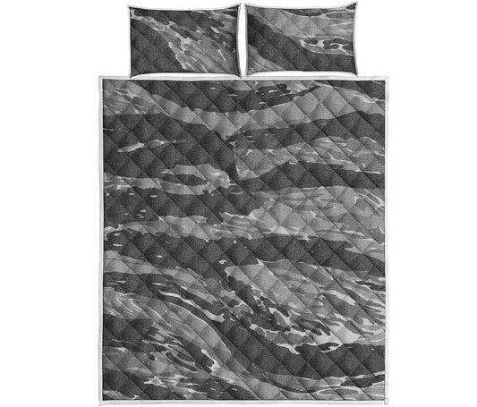 Grey Tiger Stripe Camouflage Print Quilt Bed Set