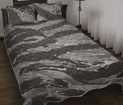 Grey Tiger Stripe Camouflage Print Quilt Bed Set