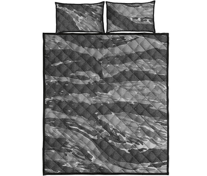Grey Tiger Stripe Camouflage Print Quilt Bed Set
