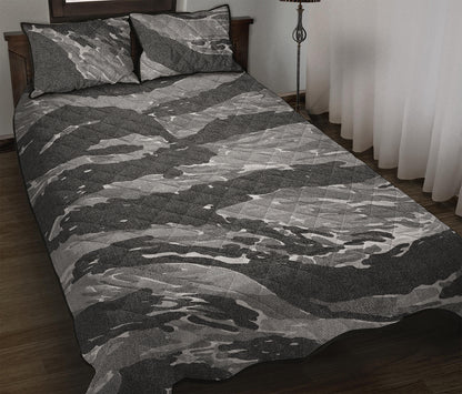 Grey Tiger Stripe Camouflage Print Quilt Bed Set